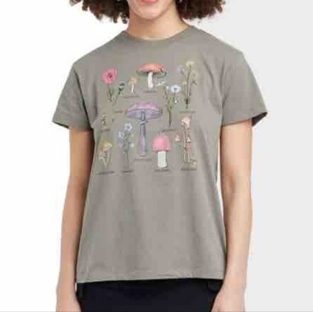 DOE Mushroom Graphic Tshirt Crew Neck Tee Shirt